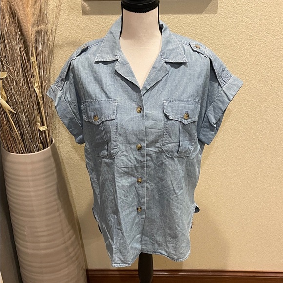 Ralph Lauren Denim Blue Chambray Short-Sleeve Shirt Size Medium - Picture 6 of 10